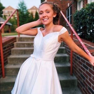 White Cocktail Dress Size M